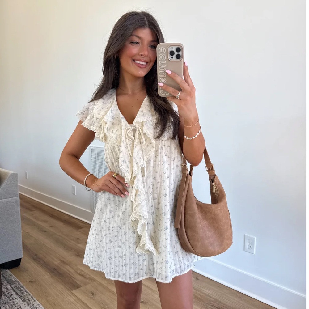 Storia Cream Ruffle Mini Dress